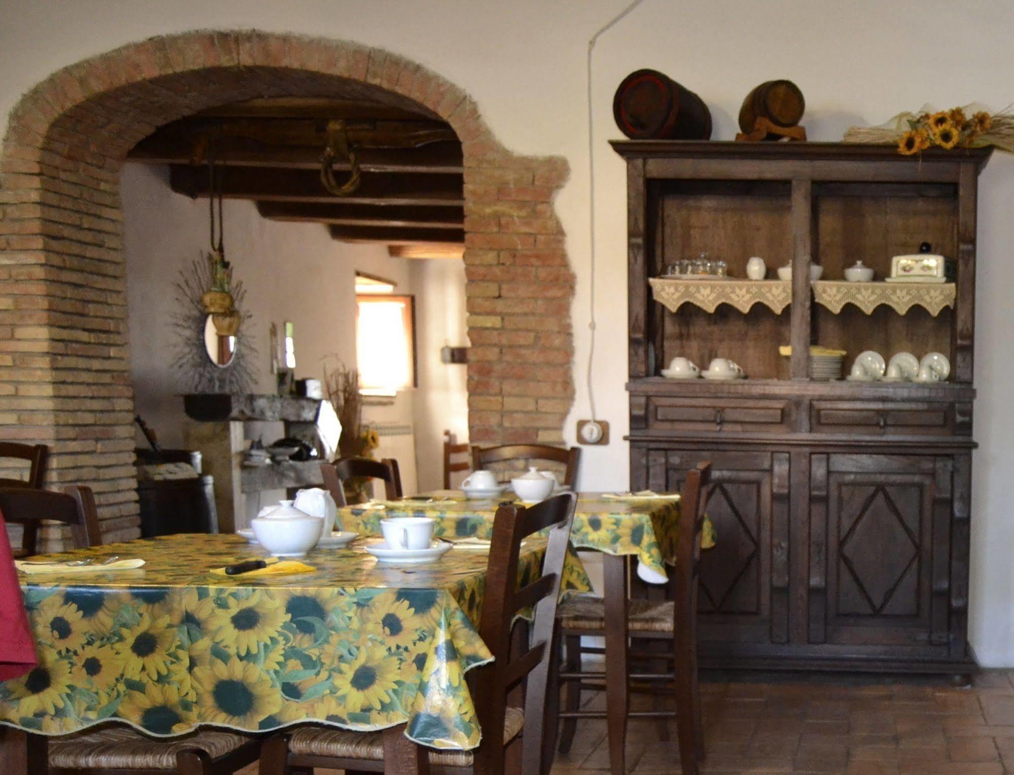Canonica  B&B Antico Casale מראה חיצוני תמונה
